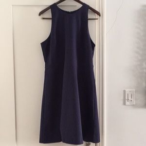 MAKE AN OFFER!! Banana Republic Summer ‘17 dress